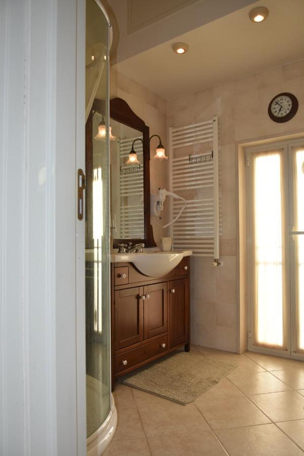 Domida Apartment Bari Bagian luar foto