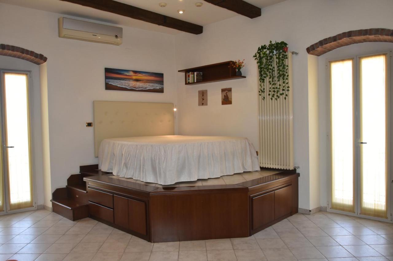 Domida Apartment Bari Bagian luar foto