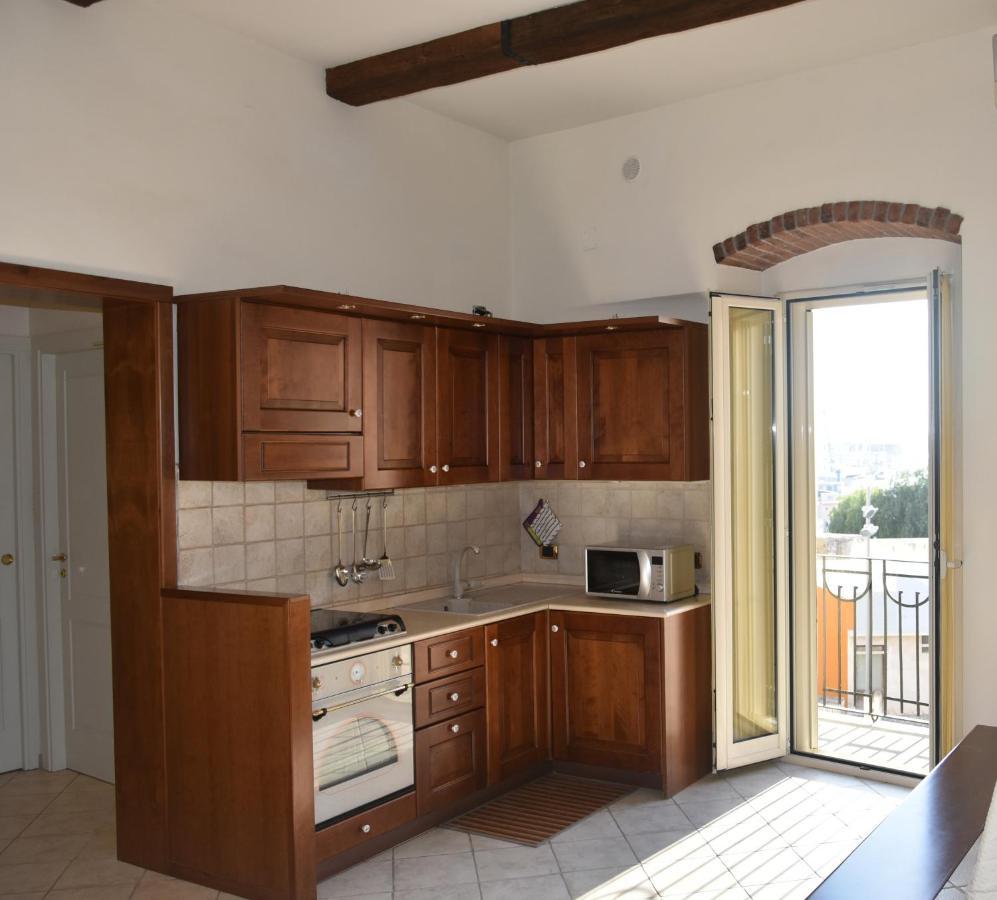 Domida Apartment Bari Bagian luar foto